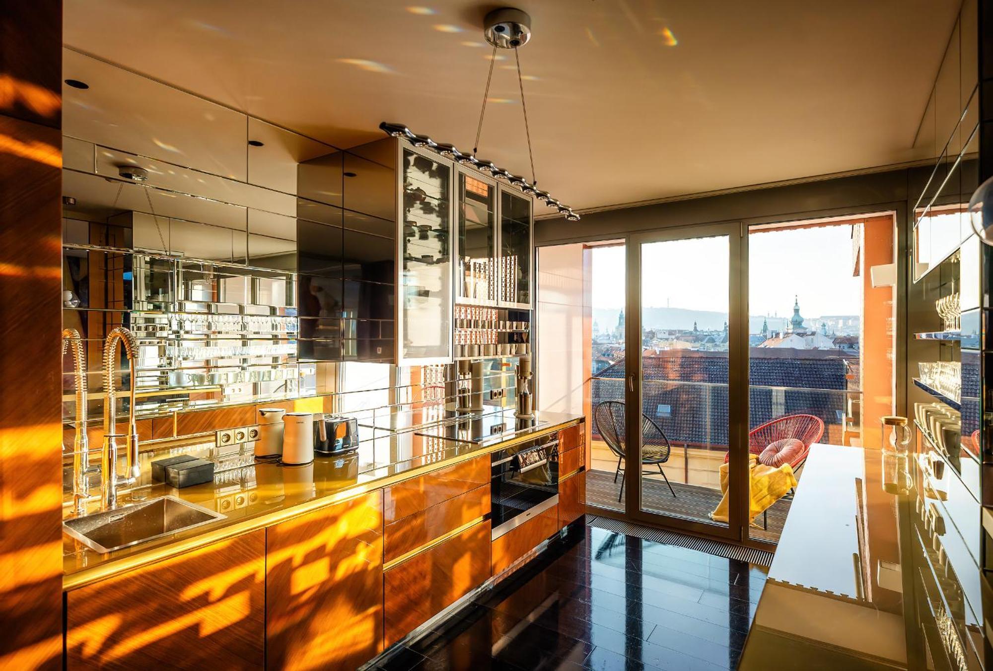 Billionaires Boutique Residence & Premium Suites, Old Town Prague Exterior photo
